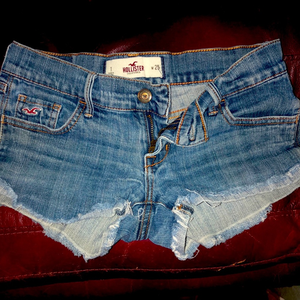 Hollister shorts.